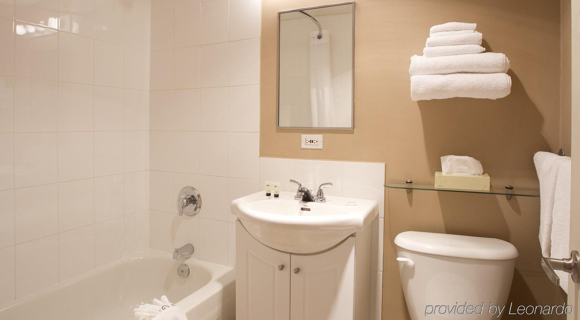Scott'S Inn & Suites Kamloops Dış mekan fotoğraf